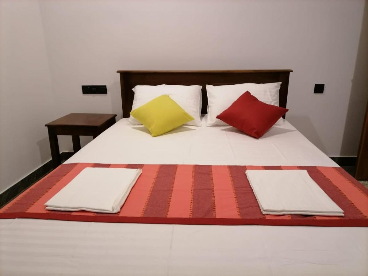 Ceylonima Home Stay Anuradhapura Exterior foto